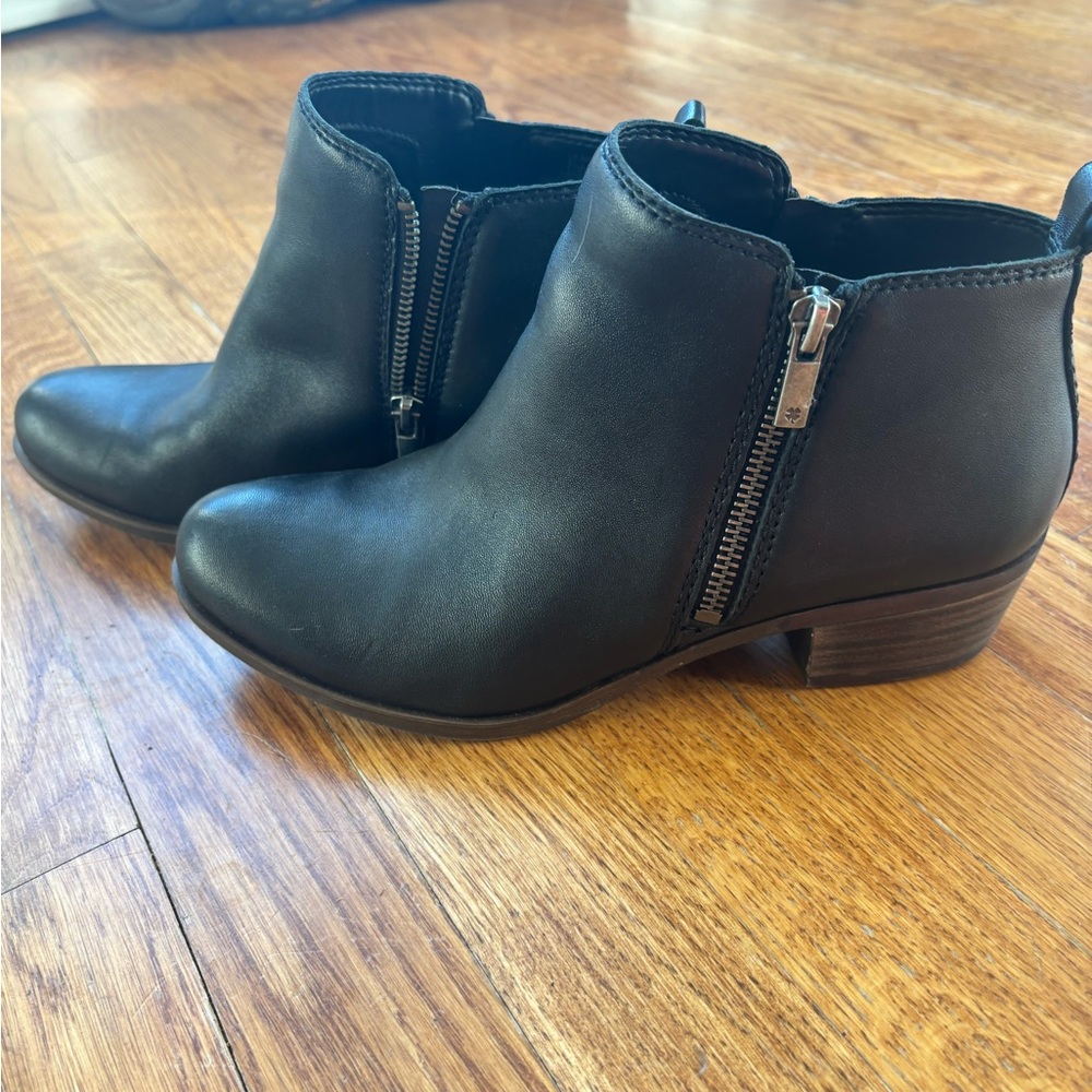 Black Ankle Boots with Low Heel and Side Zipper